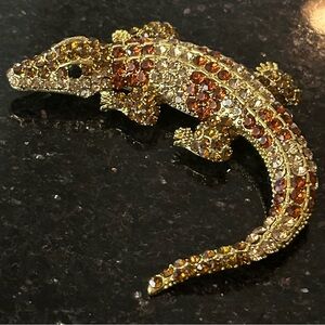 Kenneth Jay Lane KJL giant brooch lizard gator